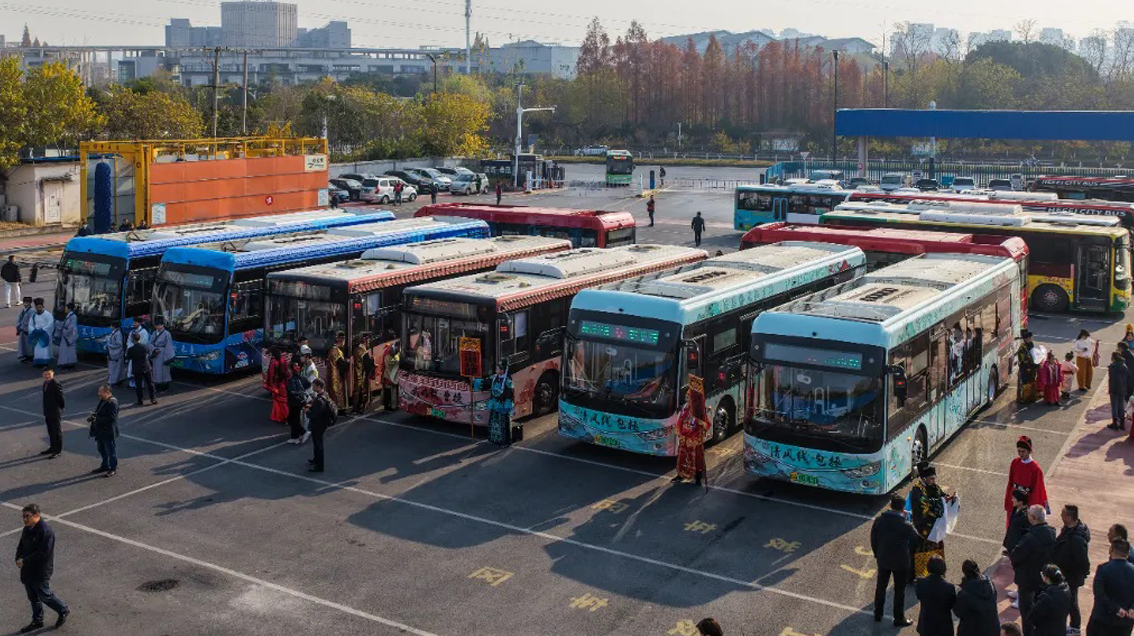 场景赋能，文旅共生！安凯客车助力全国首批“徽派名人”主题公交线路开行