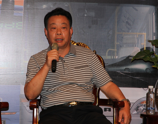 白马集团董事长_白马王子图片(3)