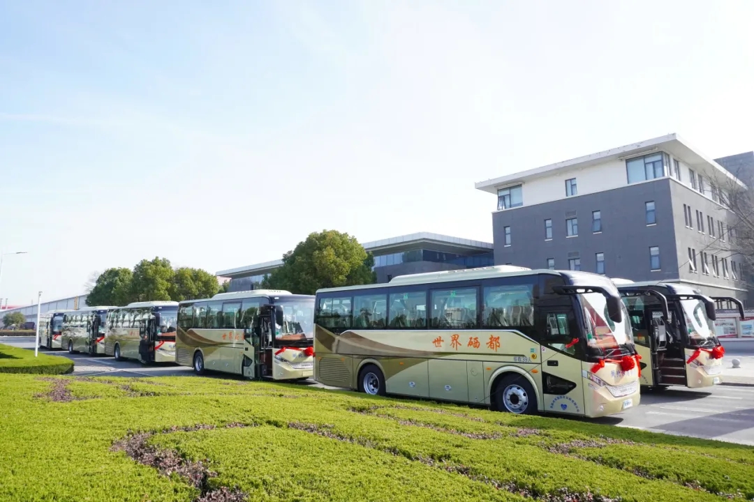 盈旅游运输有限公司(以下简称"恩施双盈)再度批量采购安凯n8豪华客车